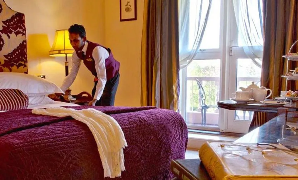 SINGLE STANDARD Room, Fitzpatrick Castle, Dublin