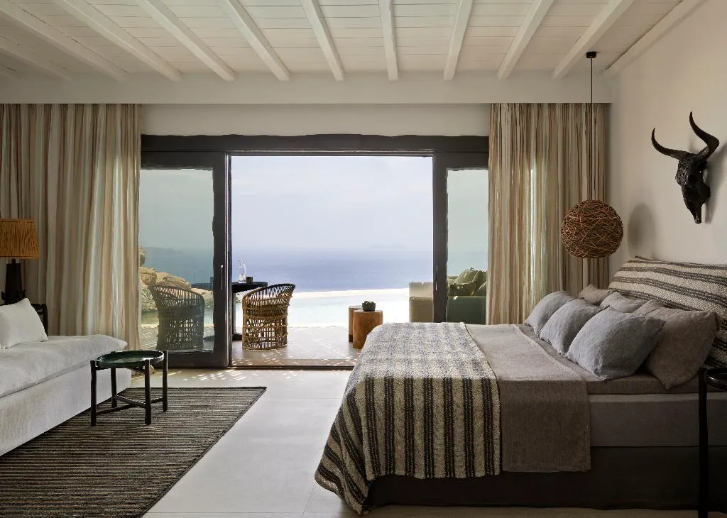 SUITE HONEYMOON Room, Myconian Panoptis Escape, Mykonos