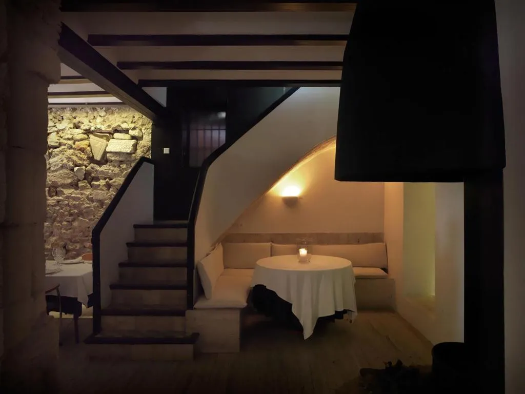 Restaurant, Mont-Sant, Valencia
