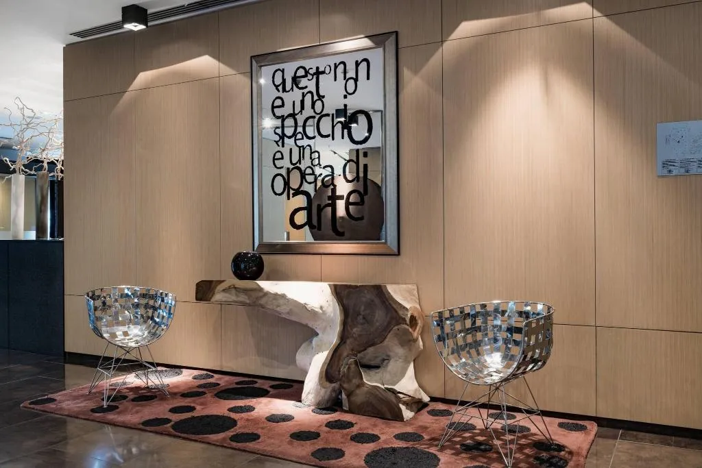 Lobby, AC Milano, Milan