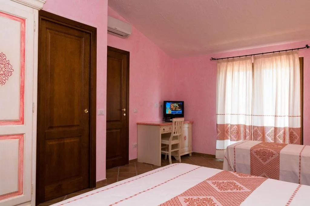 Room, S'Alzola, Olbia