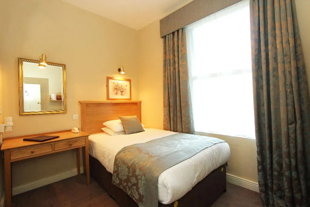 Room, Castle Hotel, Dublin