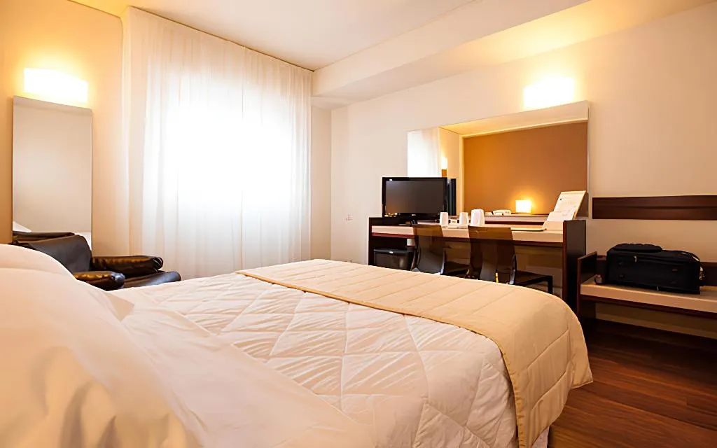 SINGLE ONE BED Room, Astoria Palace Hotel, Palermo