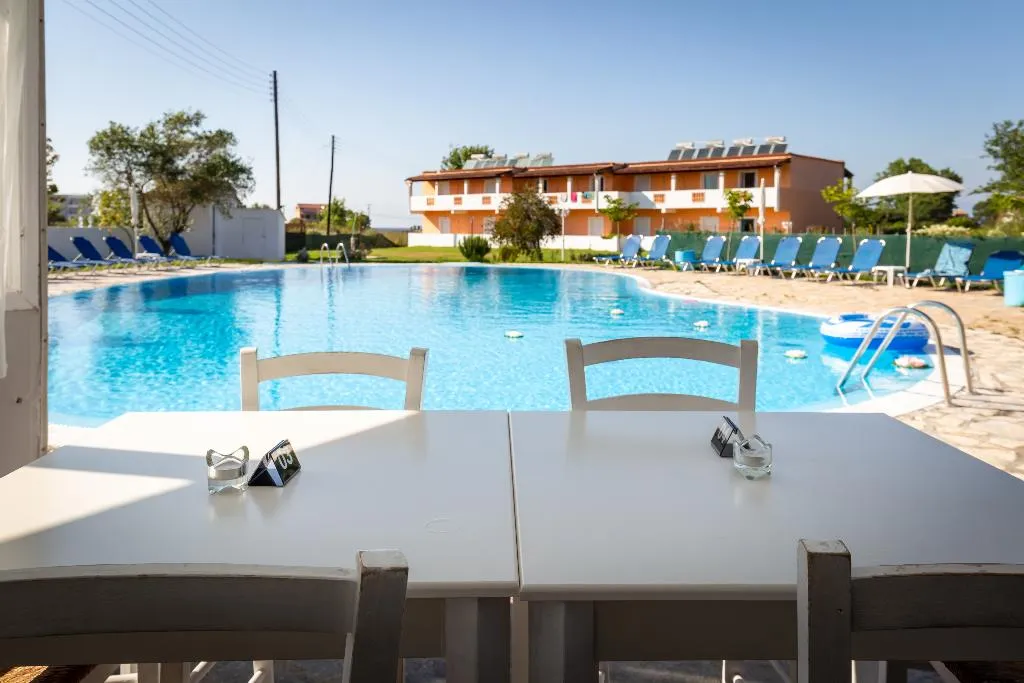 Pool, Frida by Checkin, Corfu