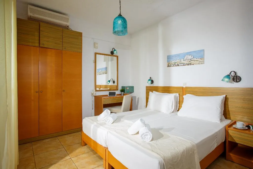 VILLA CAPACITY 6 Room, Romantica Beach Villas, Crete