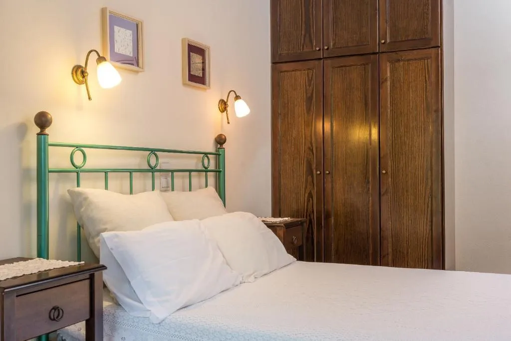 STUDIO GARDEN VIEW Room, Liofyto Apartments, Zante
