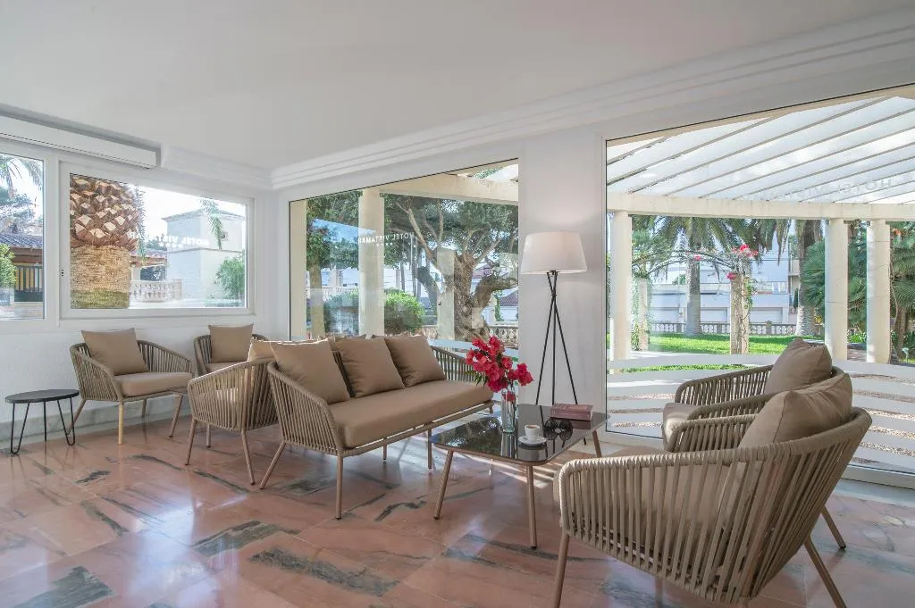 Lobby, Smy Portocolom, Majorca