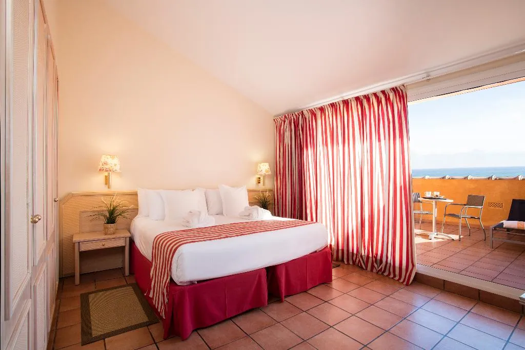 Double or Twin SUPERIOR Room, Luna Club Hotel Yoga & Spa, Costa Brava