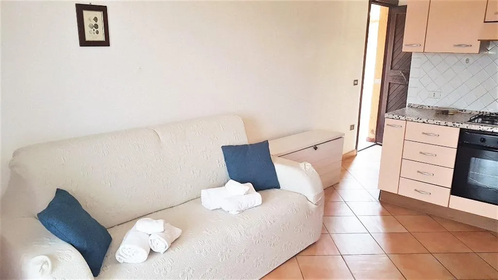 STUDIO CAPACITY 3 Room, BAIA de BAHAS - Apartments, Olbia