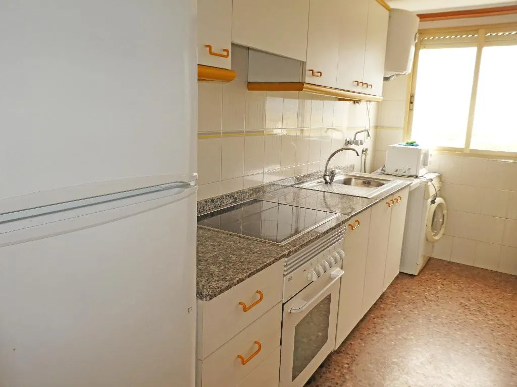 APARTMENT CAPACITY 6 TWO BEDROOMS Room, Jardines de Gandia I-II 3000, Valencia