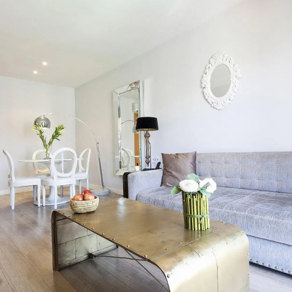 FAMILY ROOM CAPACITY 5 Room, Grandom Suites, Barcelona