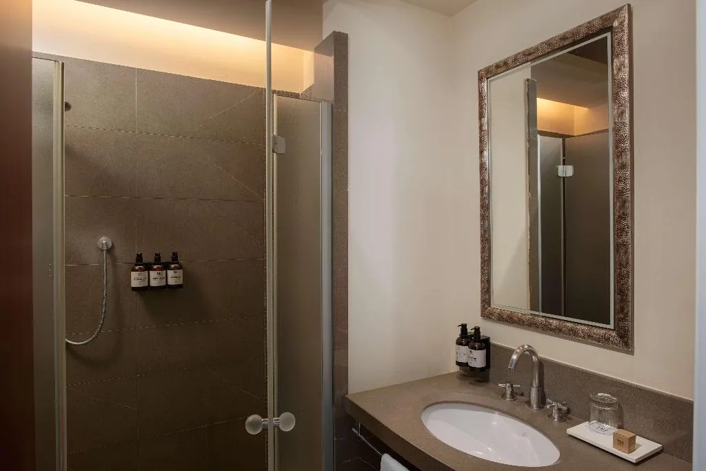 SINGLE STANDARD Room, NH Bergamo, Milan