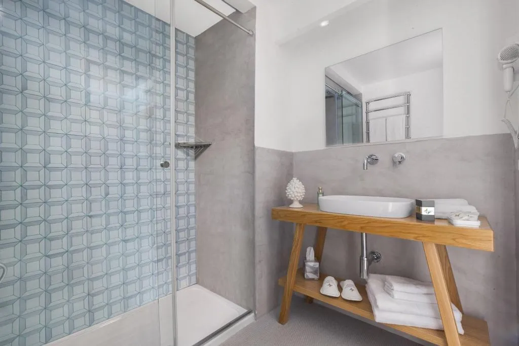 APARTMENT QUEEN SIZE BED Room, La Piazzetta Sorrento, Naples