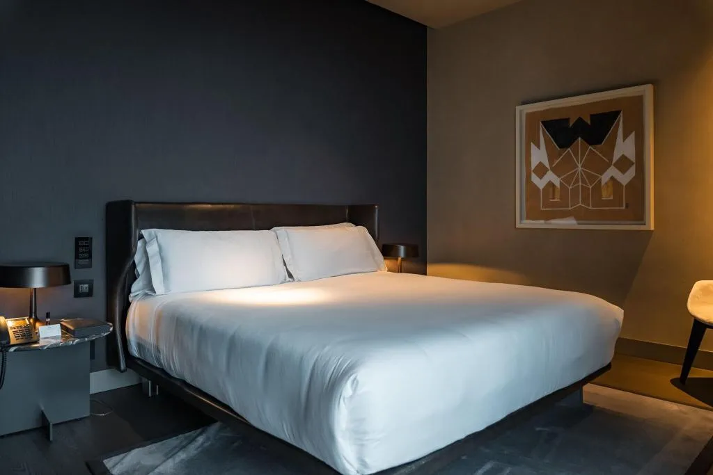 SUITE KING SIZE BED Room, Hotel Viu Milan, Milan