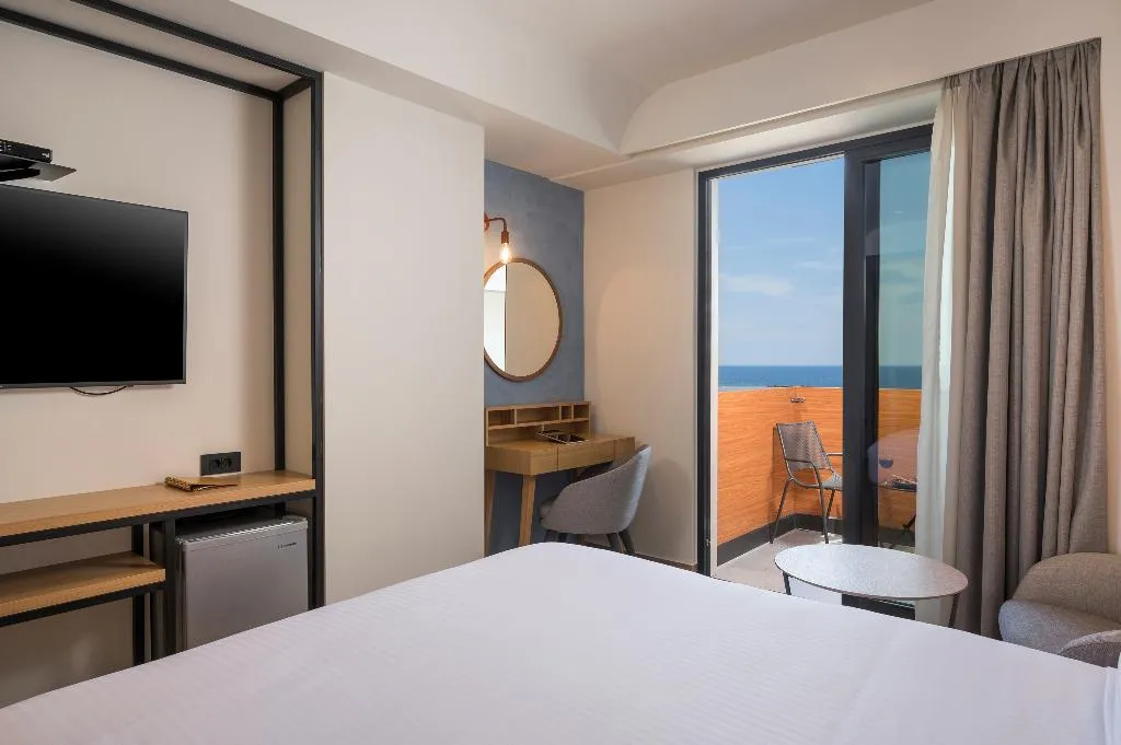 DOUBLE POOL VIEW Room, Hyperion City Hotel, Crete