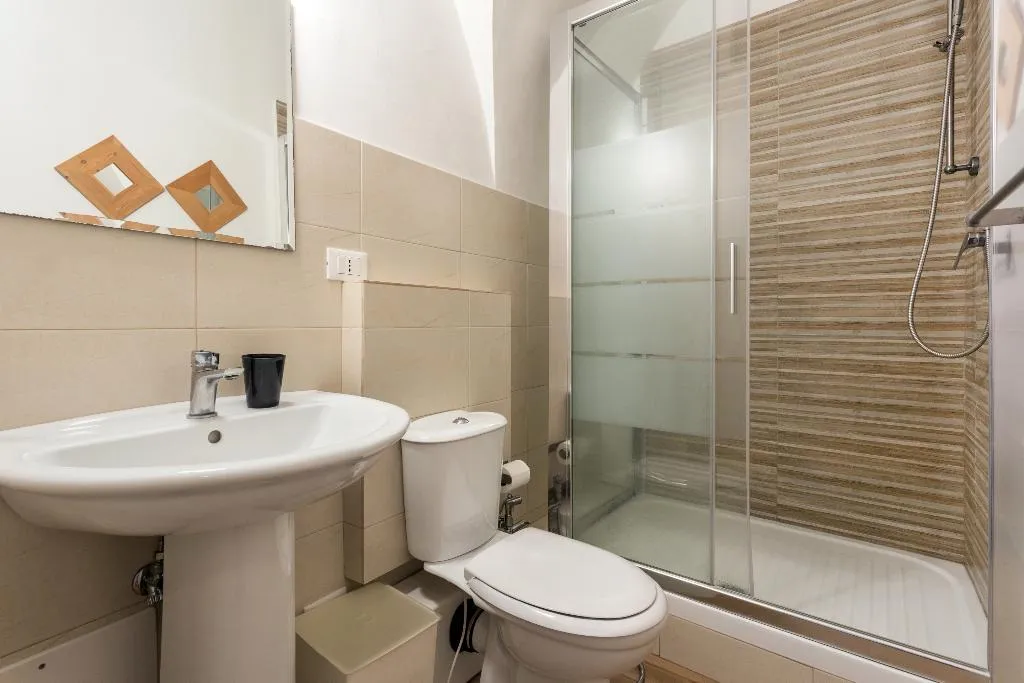 SINGLE WITH BALCONY Room, Da Gianni E Lucia Rooms, Catania