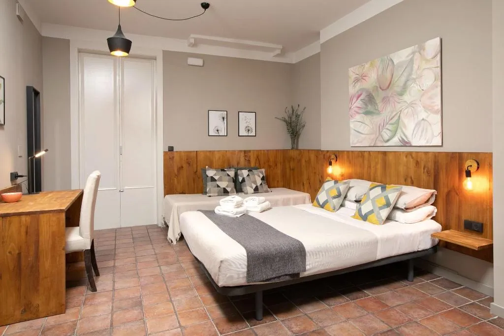Room, Jardinets Guest House, Barcelona