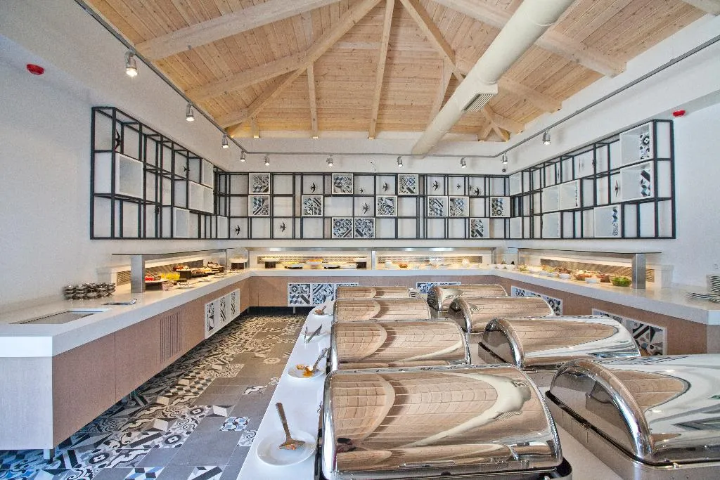 Restaurant, Blue Lagoon Princess, Halkidiki