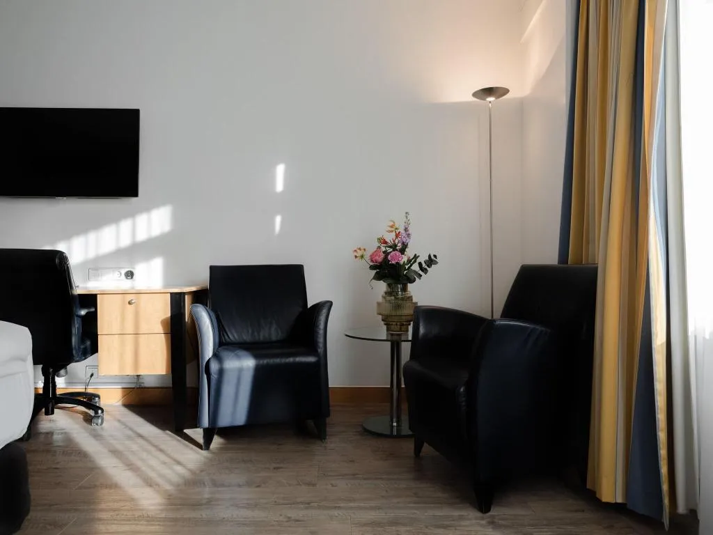 Room, Swissotel Amsterdam, Amsterdam