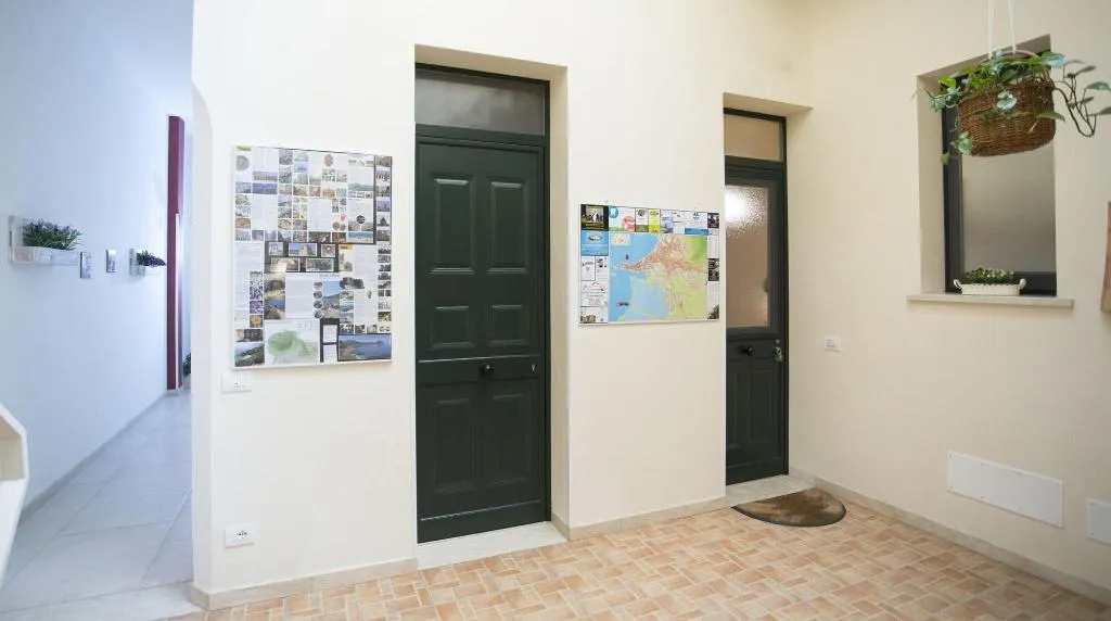 Lobby, Trapani Home, Palermo