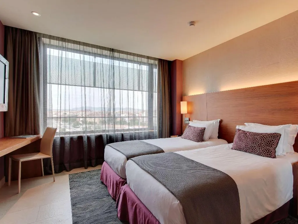 Room, Badalona Tower, Barcelona