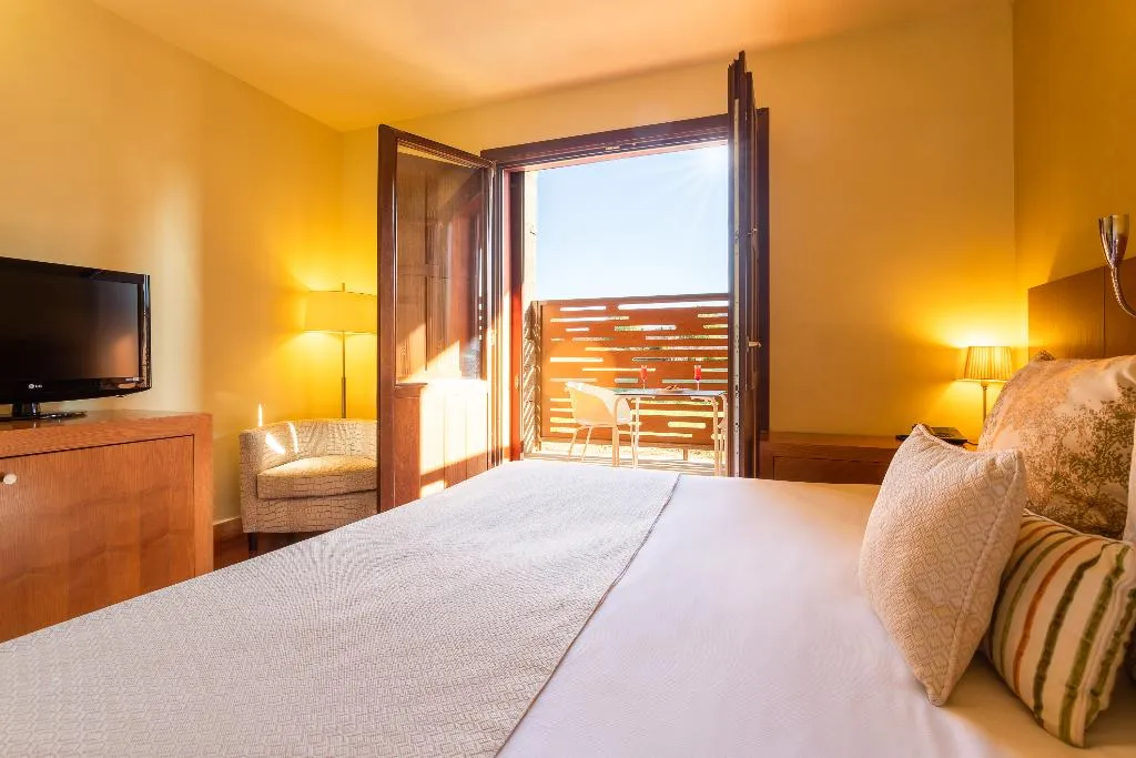 TRIPLE STANDARD Room, Puerta de Gredos, Madrid