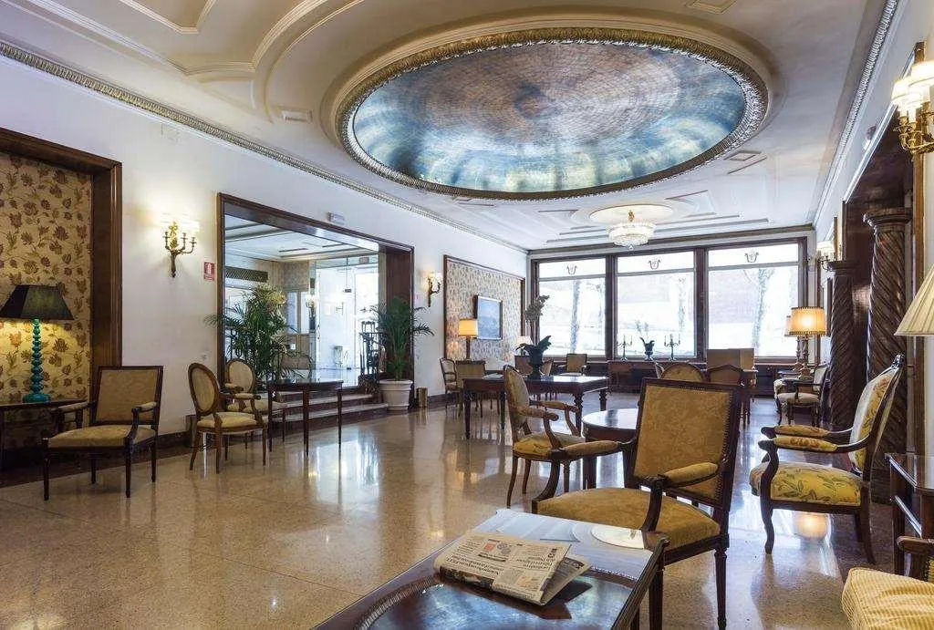 Conferences, Principe Pio, Madrid