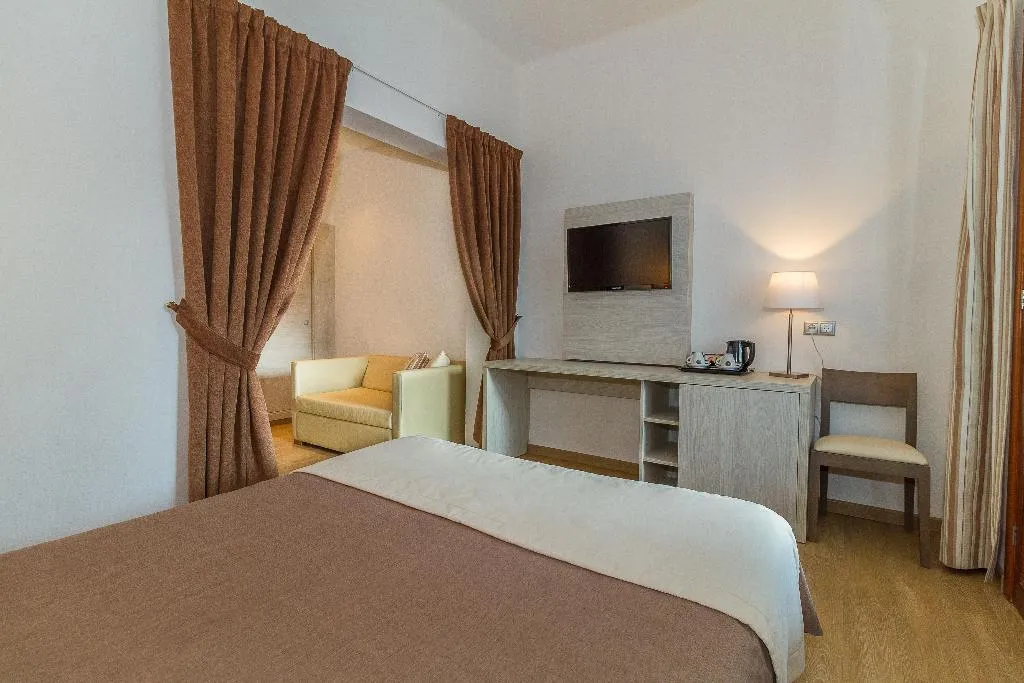 JUNIOR SUITE STANDARD Room, Eix Alcudia Hotel +18, Majorca