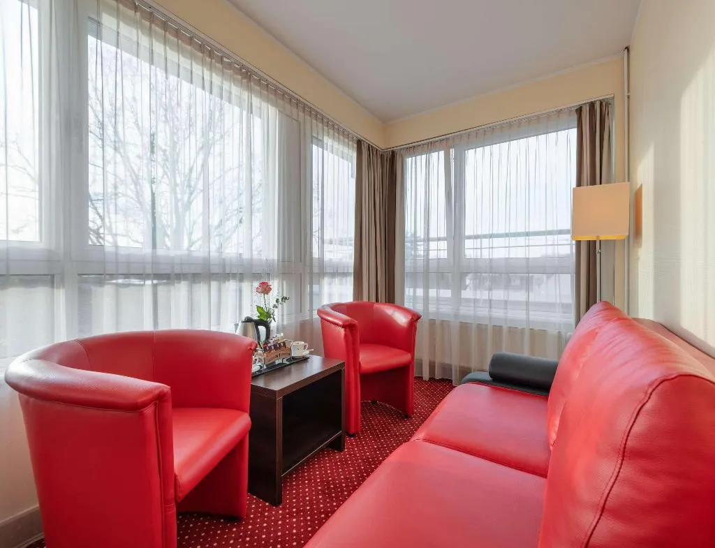 Room, Premier Inn Berlin City Süd, Berlin