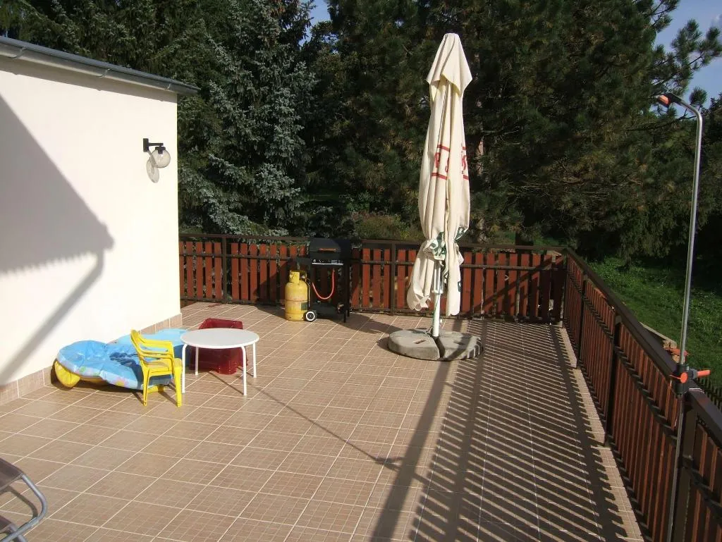 Terrace, Penzion V Roklích, Prague