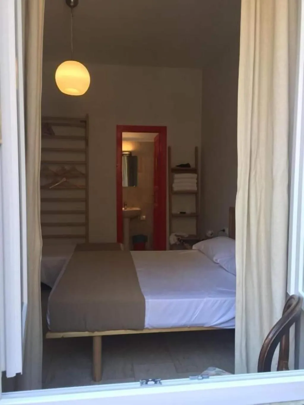 Room, Roma Art Rooms, Naples