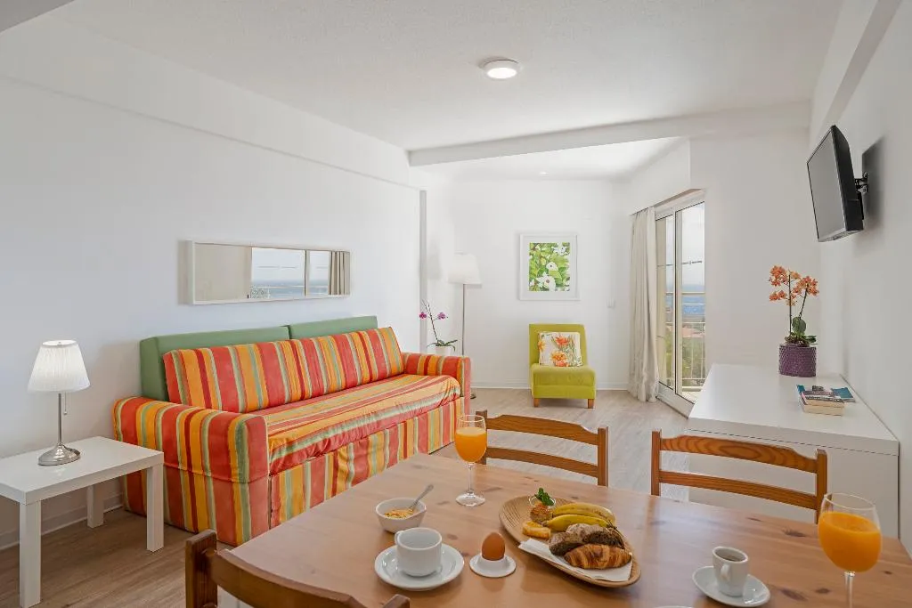 APARTMENT ONE BEDROOM Room, Florasol Residence Hotel, Madeira