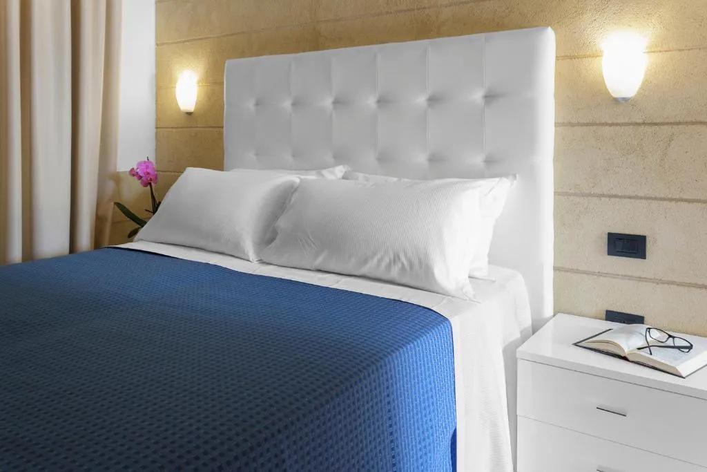 Room, Resort & Winery Bosco De Medici, Naples