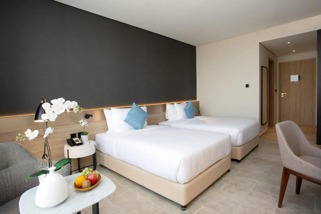 Double or Twin DELUXE CITY VIEW KING BED Room, Beach Walk Hotel, Dubai