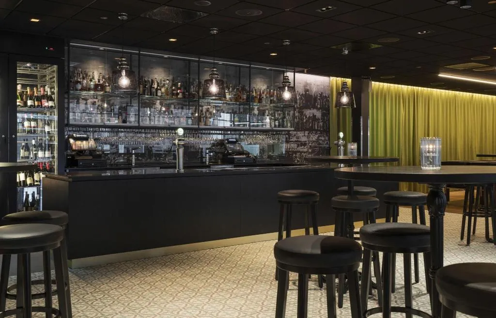 Bar, Thon Hotel Oslo Airport, Oslo