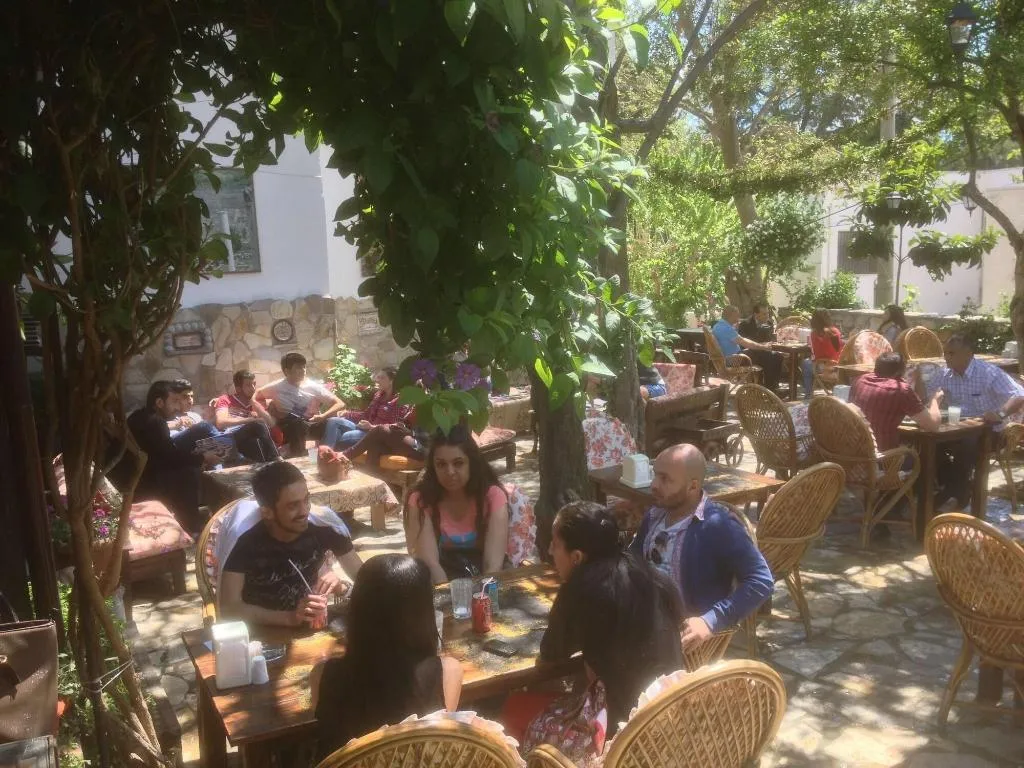 Restaurant, Boomerang Guesthouse, Izmir