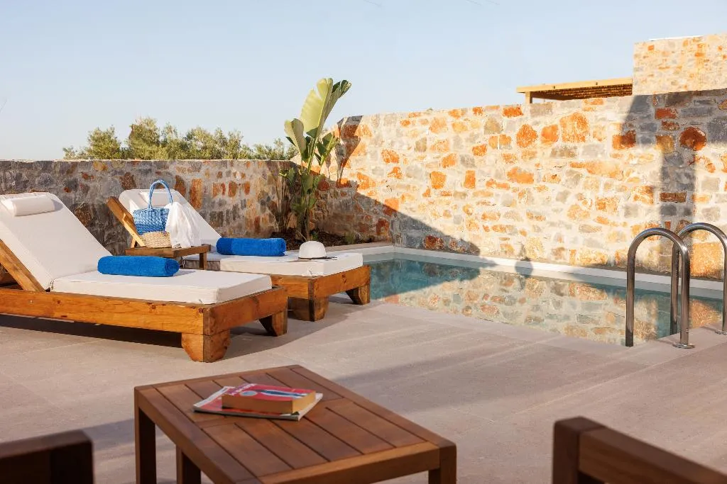 SUITE DELUXE GARDEN VIEW Room, Deos Luxury Suites, Crete