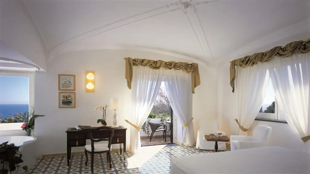 DOUBLE DELUXE Room, Hotel Santa Caterina, Naples