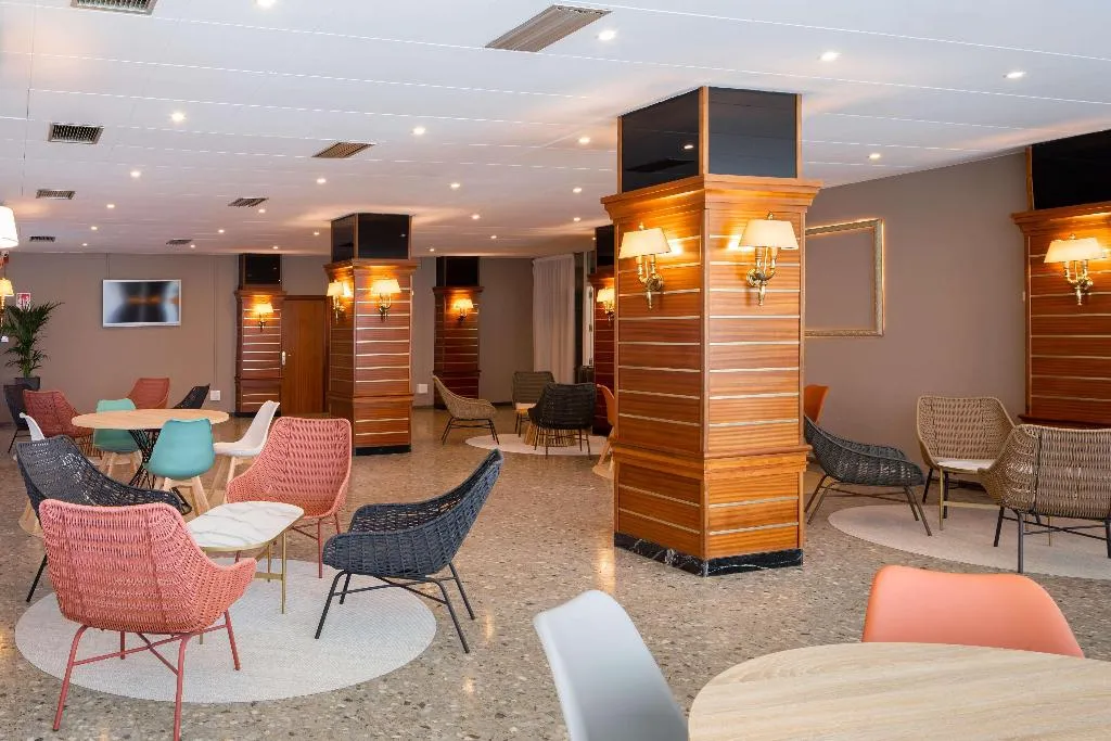 Lobby, htop Olympic, Costa Brava