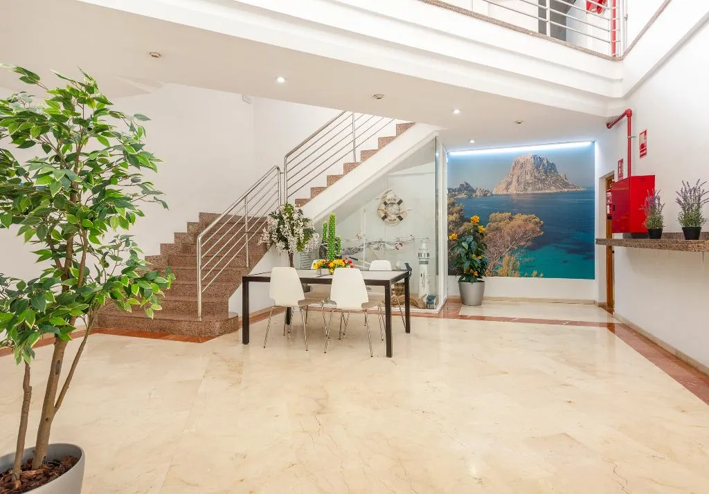 Lobby, Kilimanjaro, Majorca