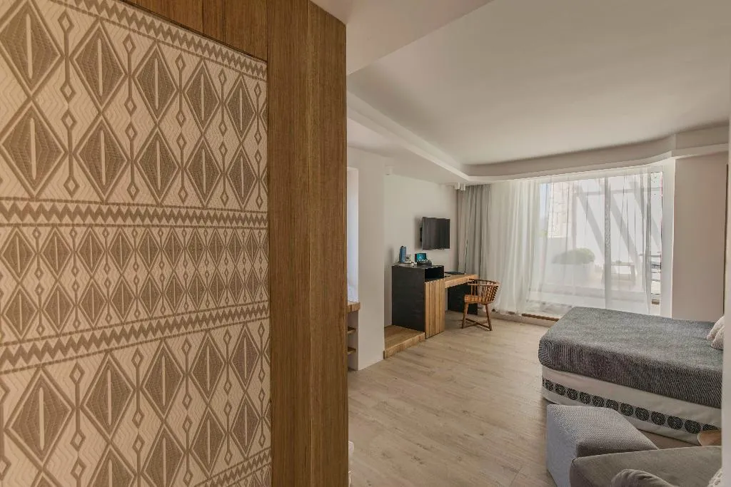 JUNIOR SUITE SUPERIOR Room, Grand Relais dei Nuraghi, Olbia