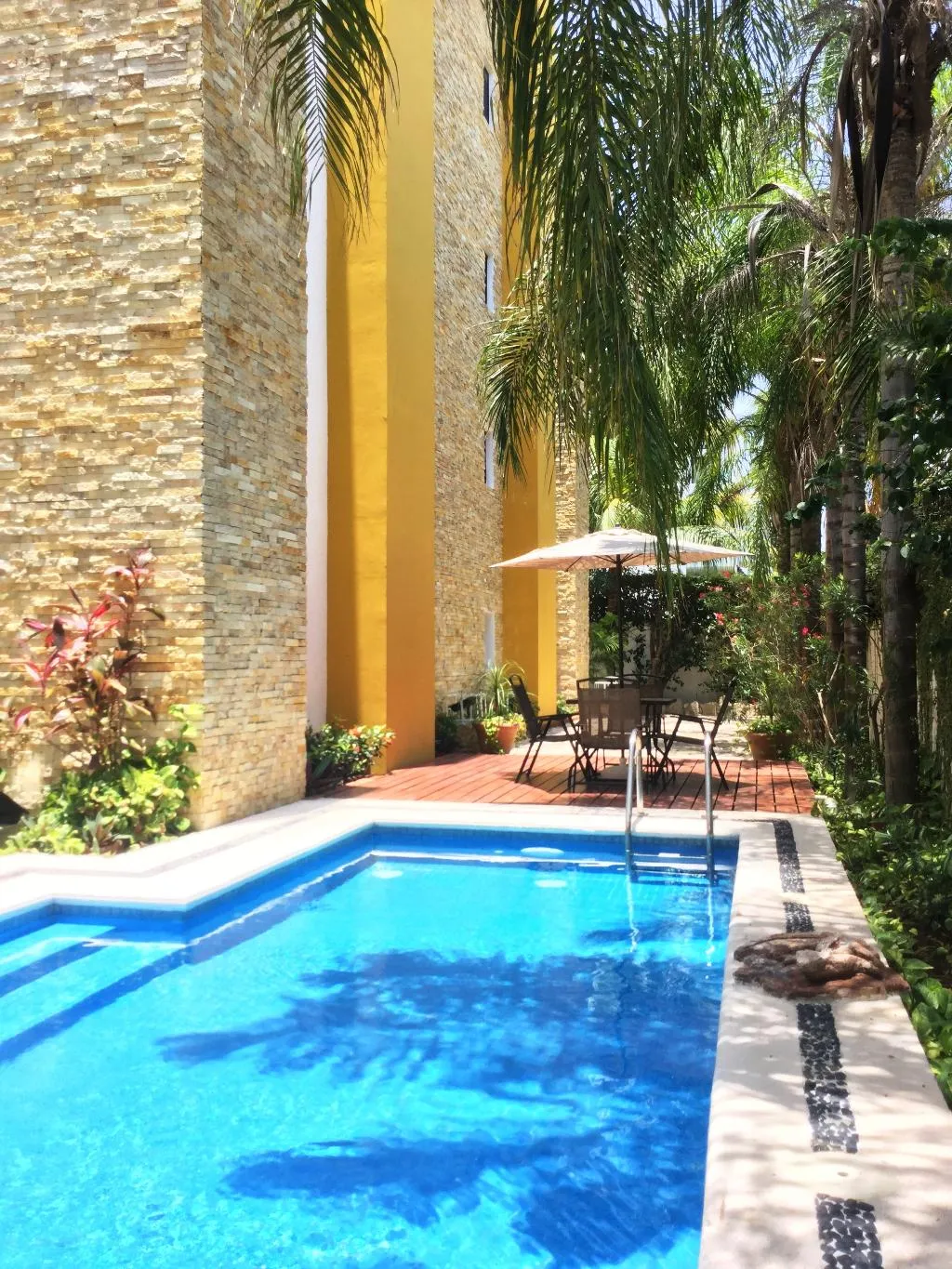 Pool, Las Golondrinas, Playa Del Carmen