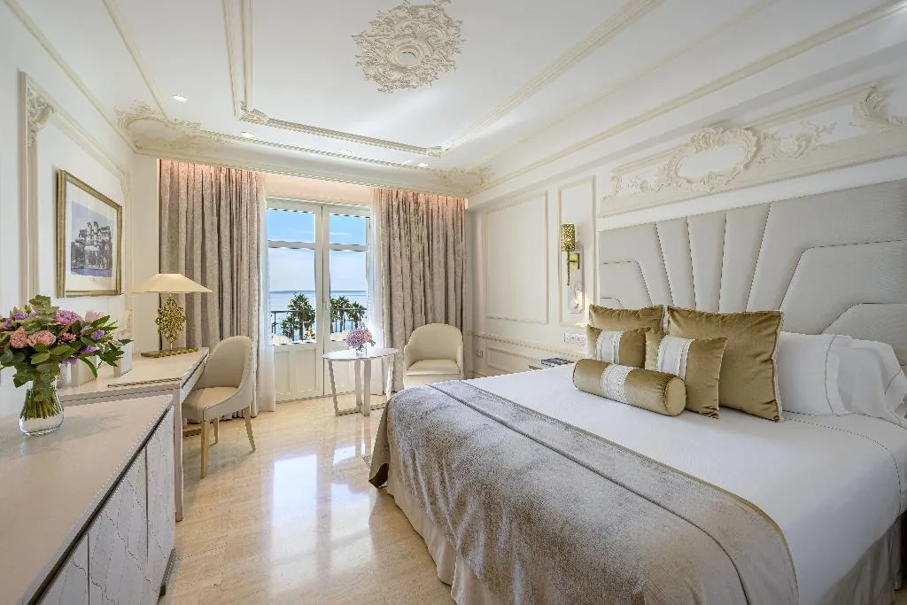 DOUBLE DELUXE WITH TERRACE Room, Gran Hotel Miramar, Costa Del Sol