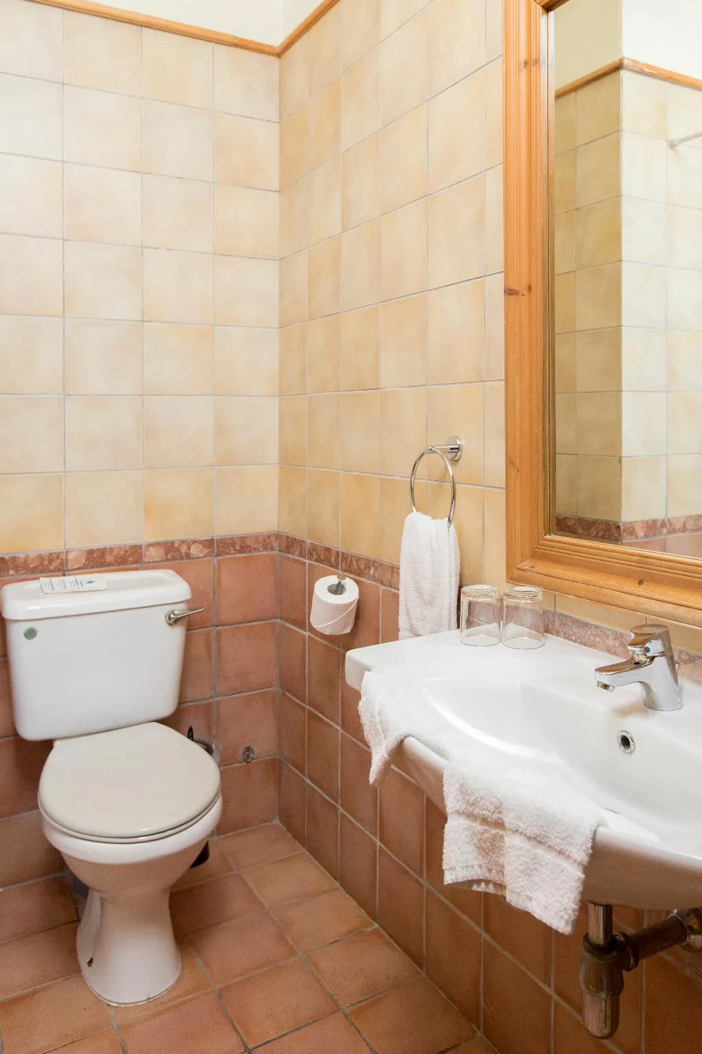Double or Twin SUPERIOR Room, Sunflower, Malta