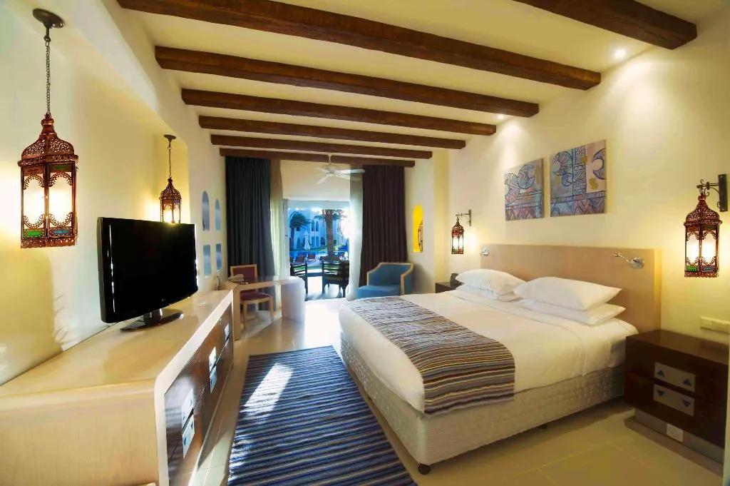 Room POOL VIEW Room, Hilton Marsa Alam Nubian Resort, Red Sea Riviera