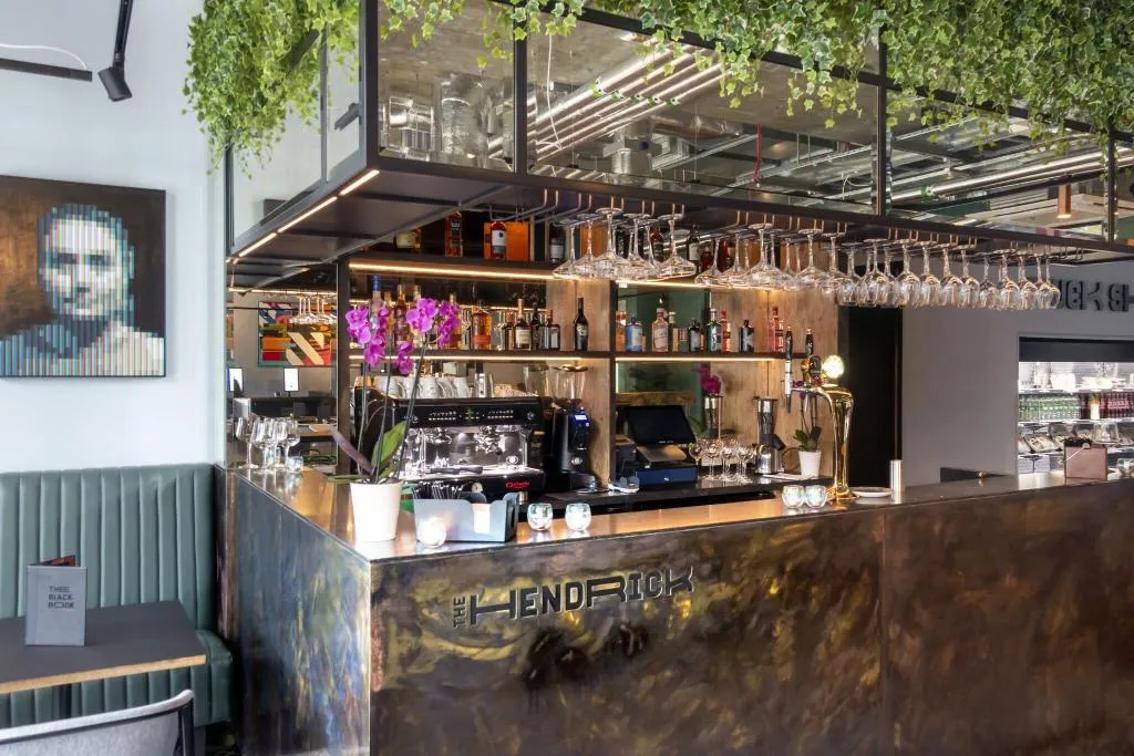 Bar, Hendrick Smithfield, Dublin