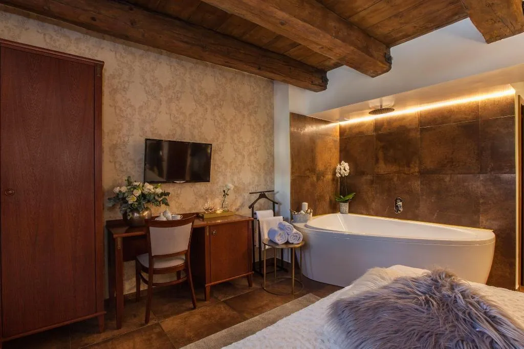 Room, Pytloun Chateau Hotel Ctenice, Prague