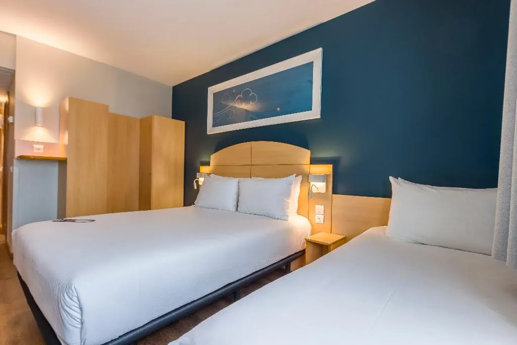 FAMILY ROOM CAPACITY 2 Room, Travelodge Madrid Alcala de Henares, Madrid