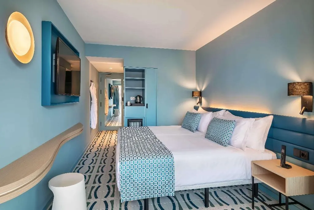 DOUBLE SUPERIOR Room, Barcelo Benidorm Beach - Adults Recommended, Costa Blanca