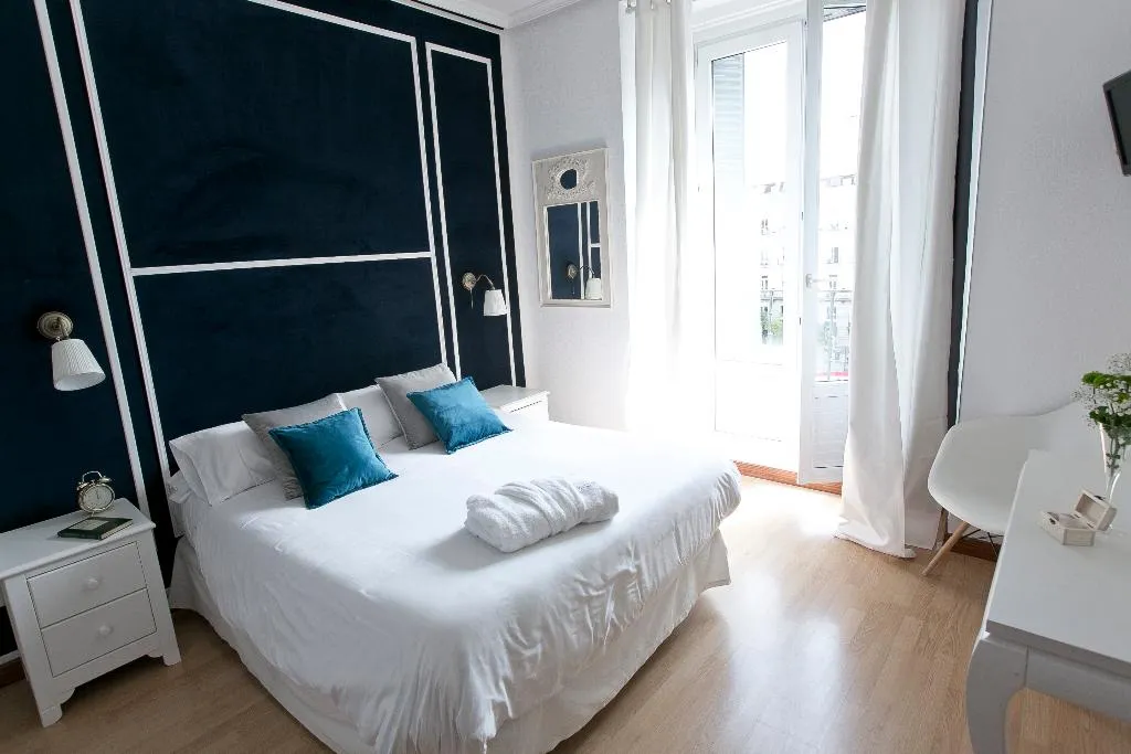 DOUBLE SUPERIOR Room, Vazquez de Mella Boutique Gran Vía, Madrid